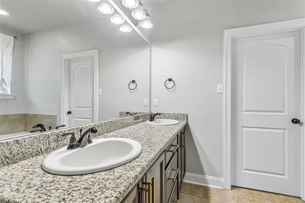 $2,400 | 70445 Chambly Court, Madisonville, LA 70447