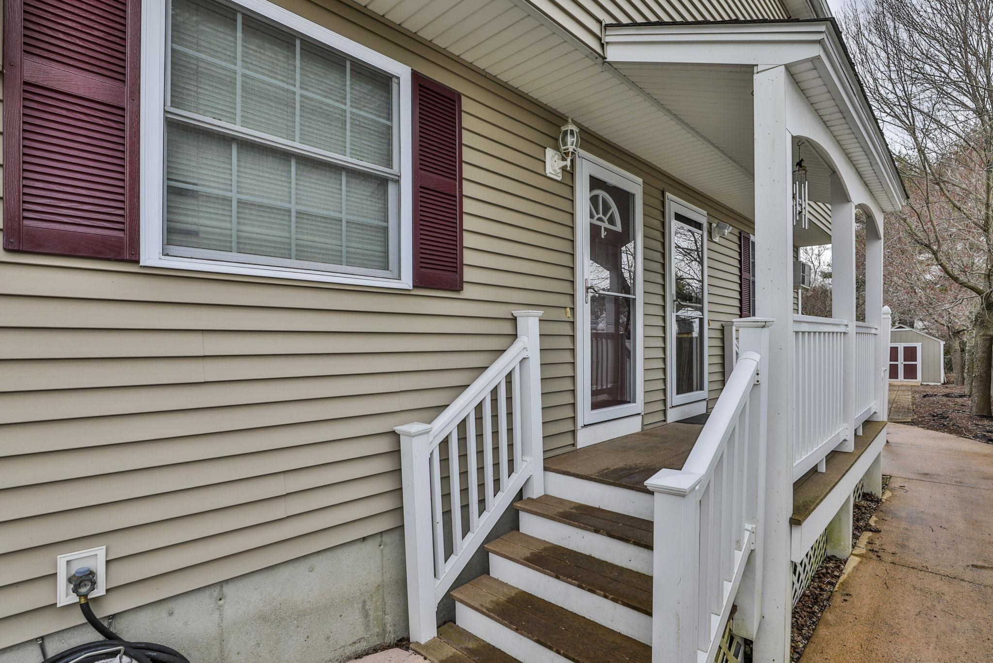 1522 Candia Road Manchester, NH 03109 - Photo 1 of 31 Gallery Image 1