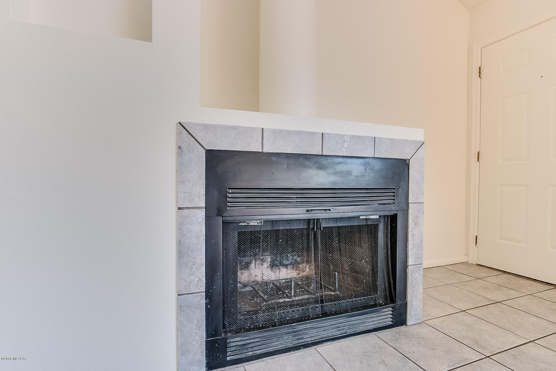 2744 North Country Club Road, Unit 203 Tucson, AZ 85716 - Photo 8 of 31