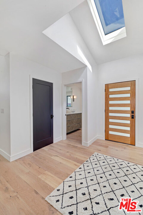 5922 Wrightcrest Drive Culver City, CA 90232 - Photo 23 of 47