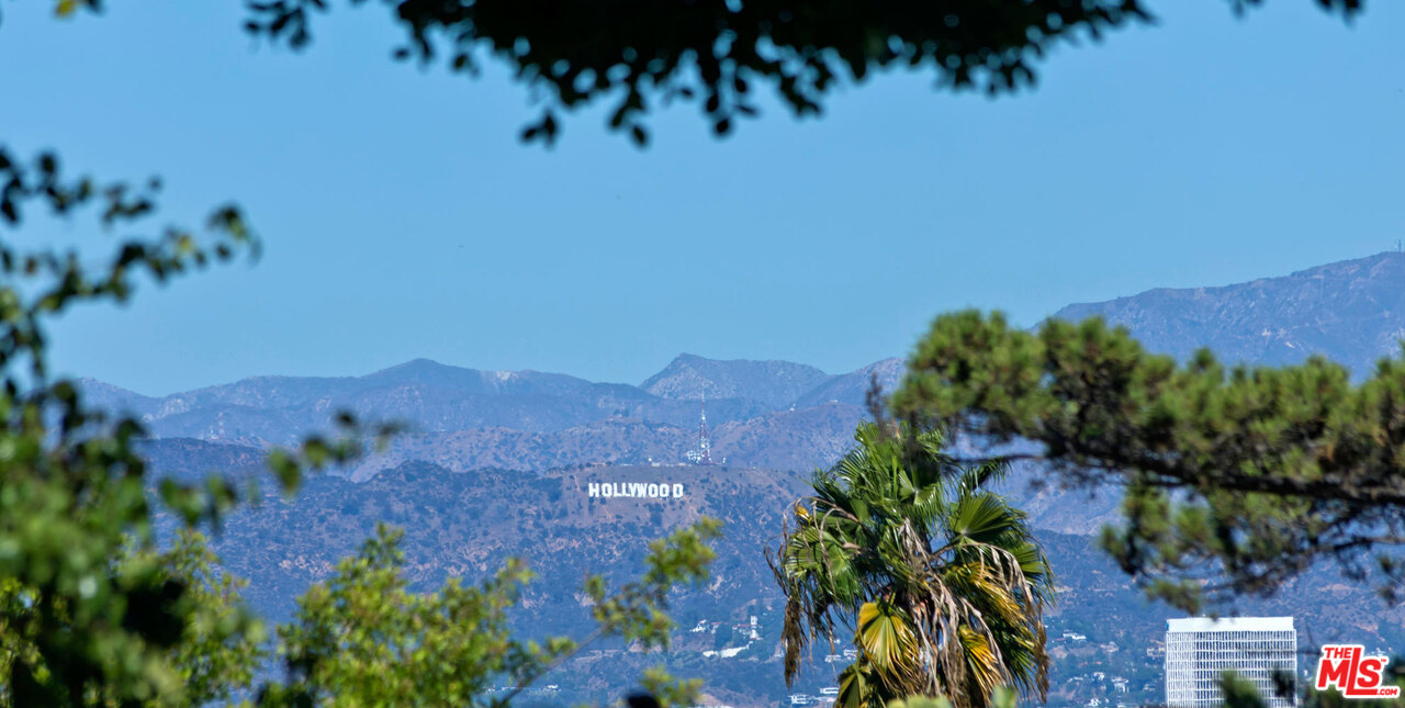 5922 Wrightcrest Drive Culver City, CA 90232 - Photo 43 of 47