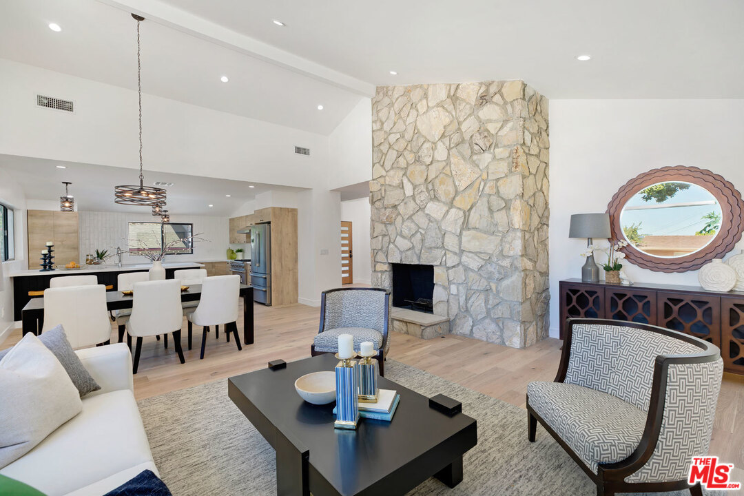 5922 Wrightcrest Drive Culver City, CA 90232 - Photo 8 of 47