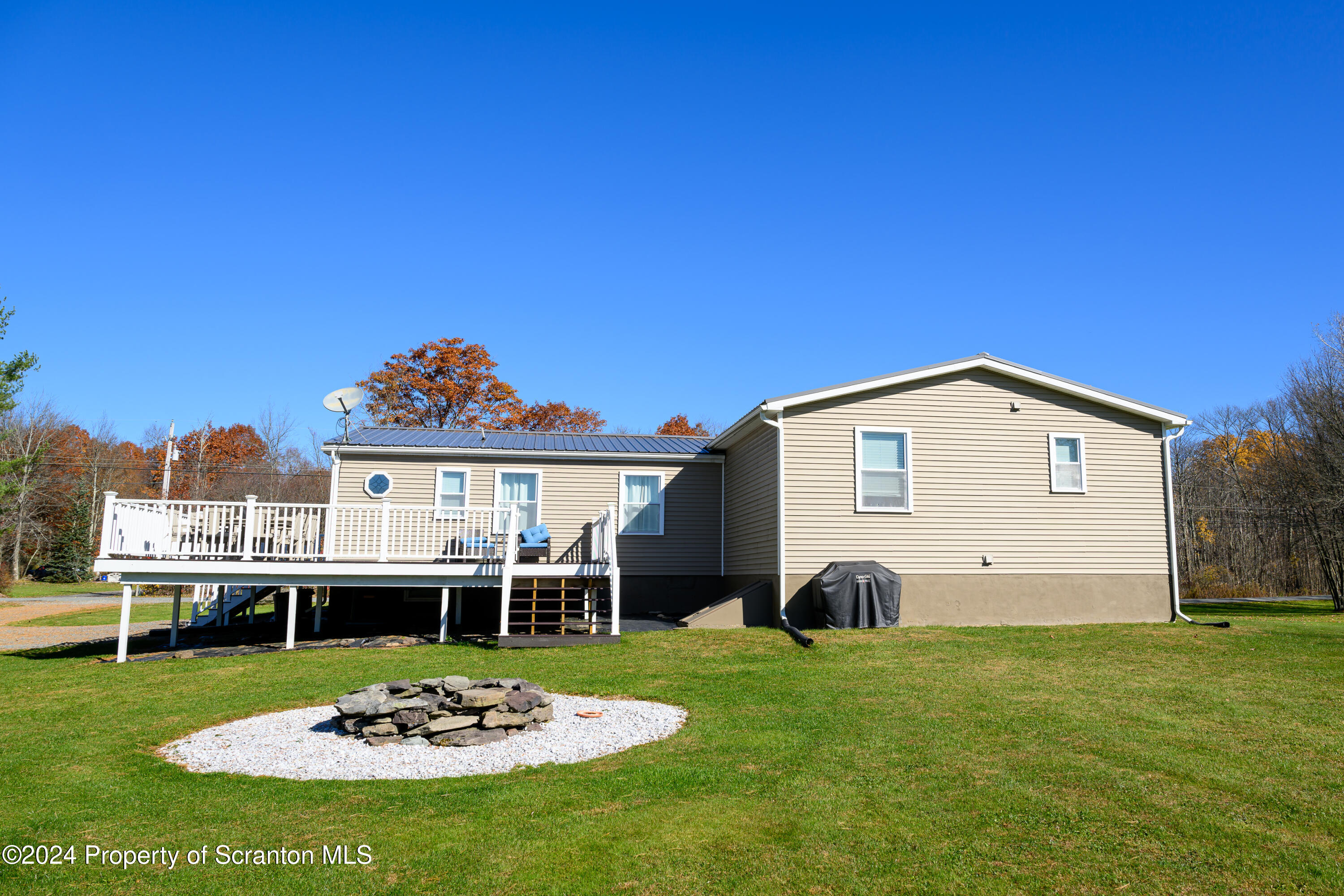 146 Pierce Road Carbondale, PA 18407 - Photo 11 of 25 Gallery Image 11