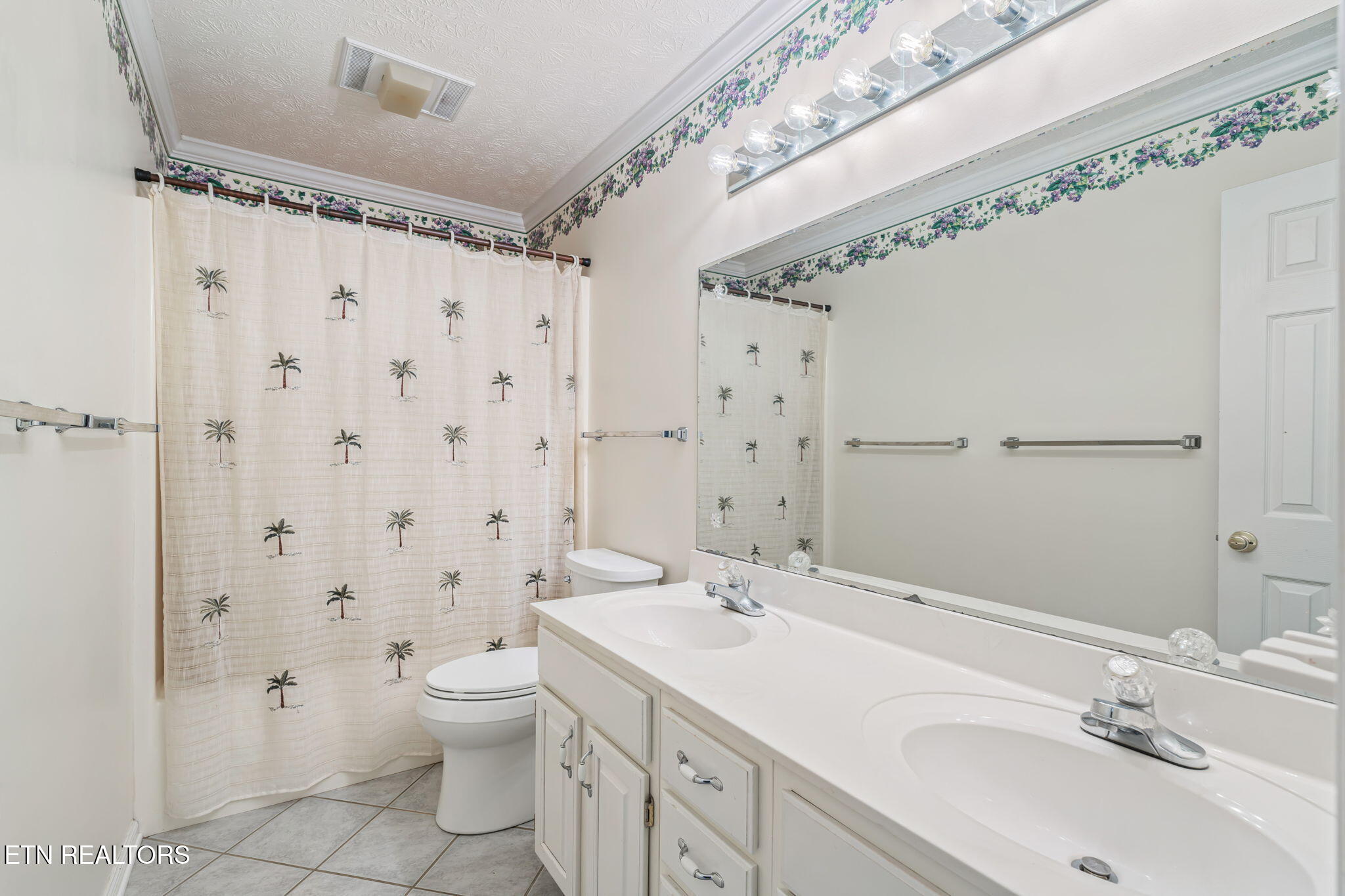 708 Marlin Lane Clinton, TN 37716 - Photo 31 of 52 31-web-or-mls-708 Marlin Lane-41