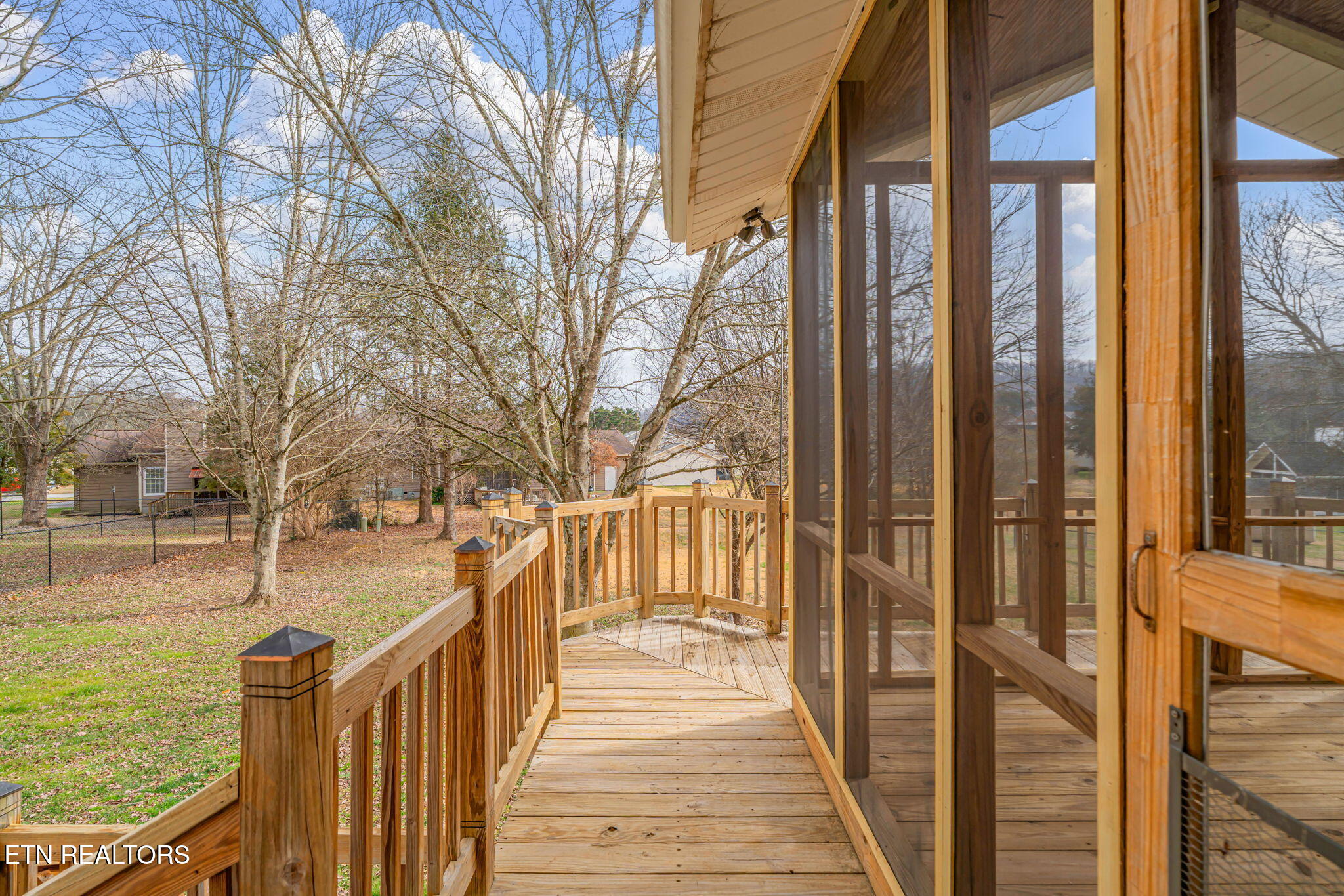 708 Marlin Lane Clinton, TN 37716 - Photo 41 of 52 41-web-or-mls-708 Marlin Lane-14