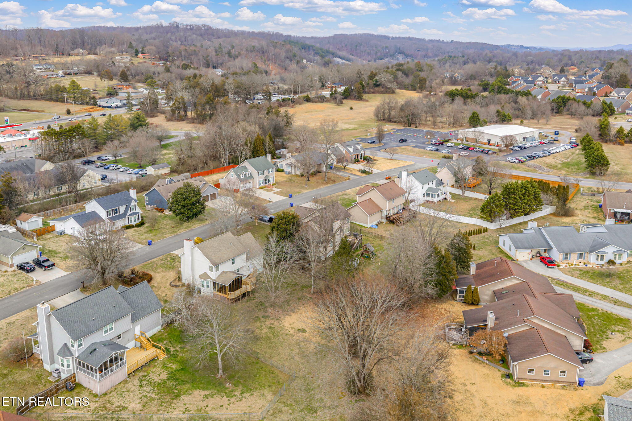 708 Marlin Lane Clinton, TN 37716 - Photo 52 of 52 52-web-or-mls-708 Marlin Lane-51