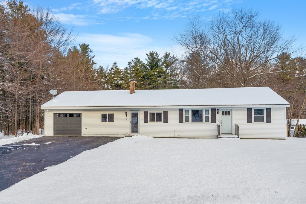 53 Colony Road Westminster, MA 01473 - Photo 3 of 41 Gallery Image 3