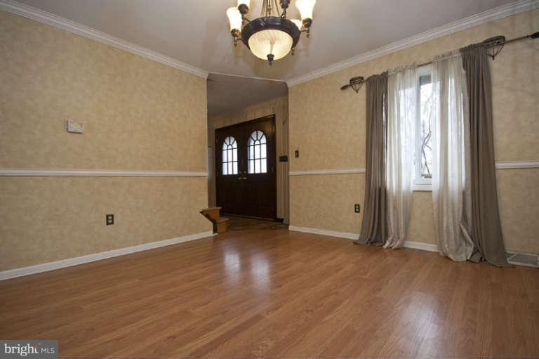 1300 Old Fallston Road Fallston, MD 21047 - Photo 3 of 28 Dining Room
