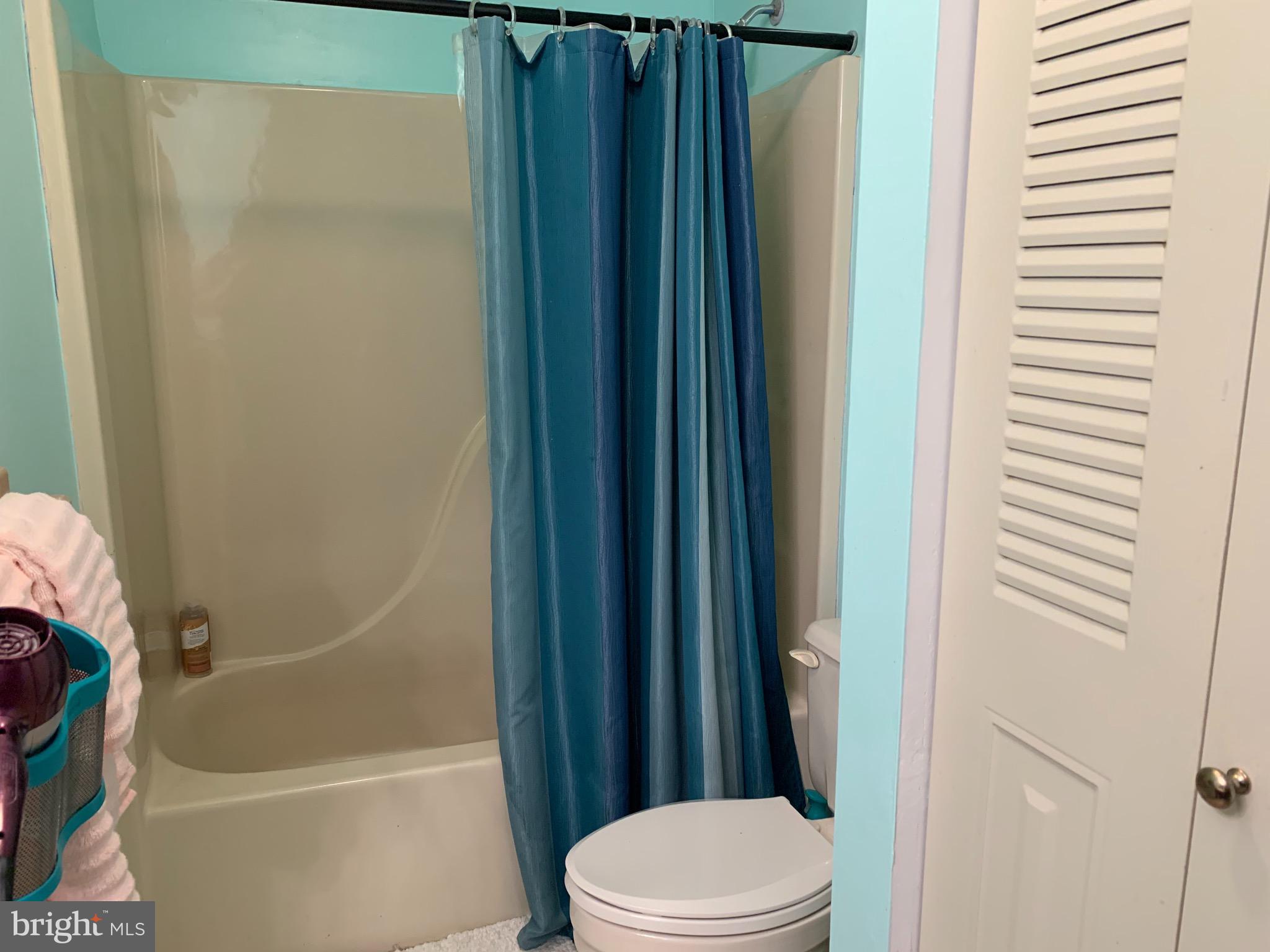 1 Raintree Drive Hamilton, NJ 08690 - Photo 26 of 30 2nd Full Bath