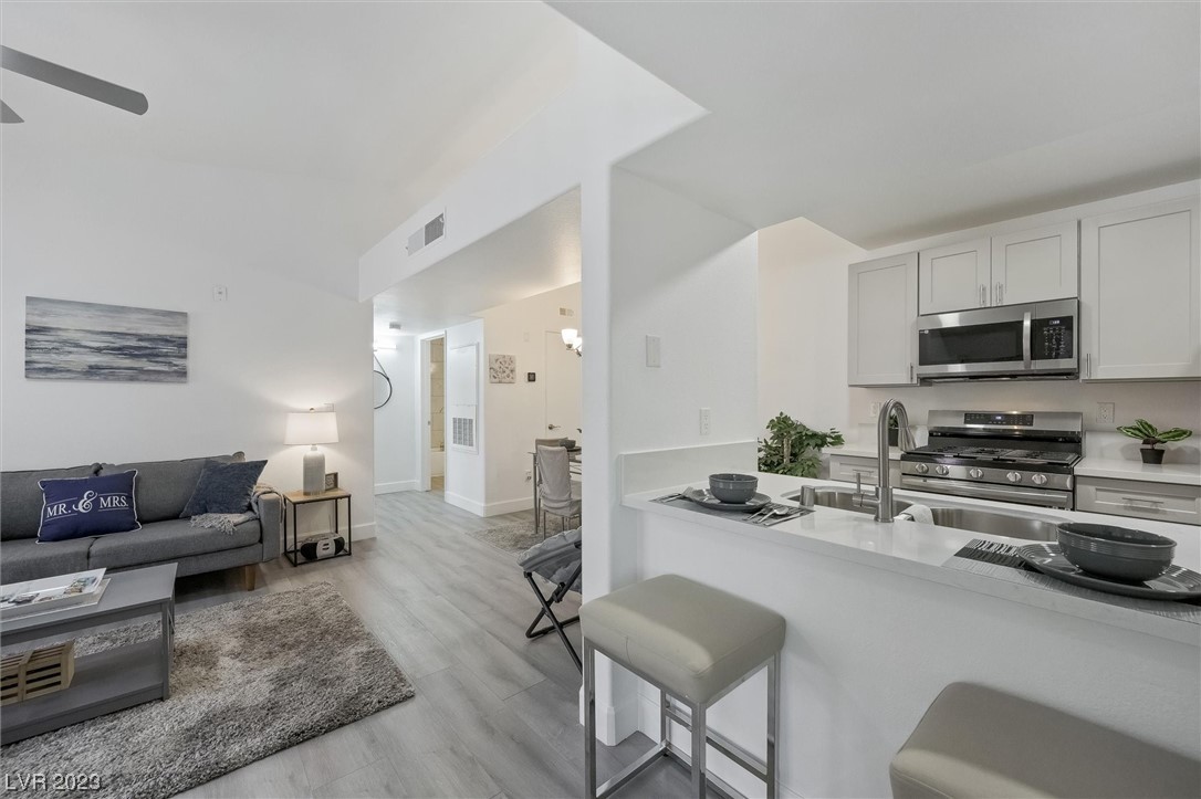 7885 West Flamingo Road, Unit 2146 Las Vegas, NV 89147 - Photo 25 of 53 Gallery Image 25