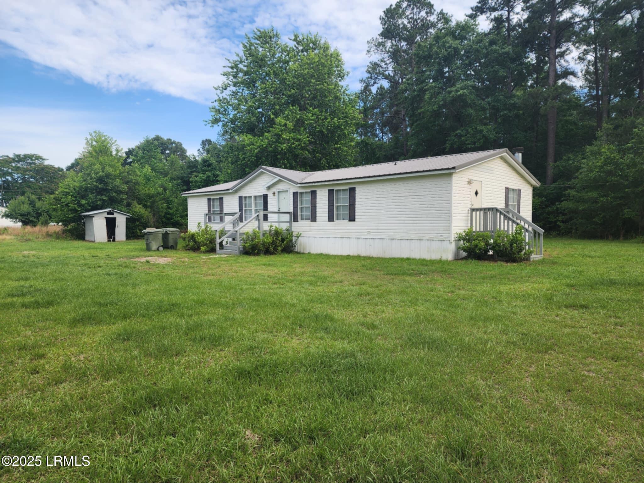 1228 County Rd S-33-90 Brunson, SC 29911 - Photo 15 of 23 7156f79d-64eb-4af0-b4f9-861c974d1897