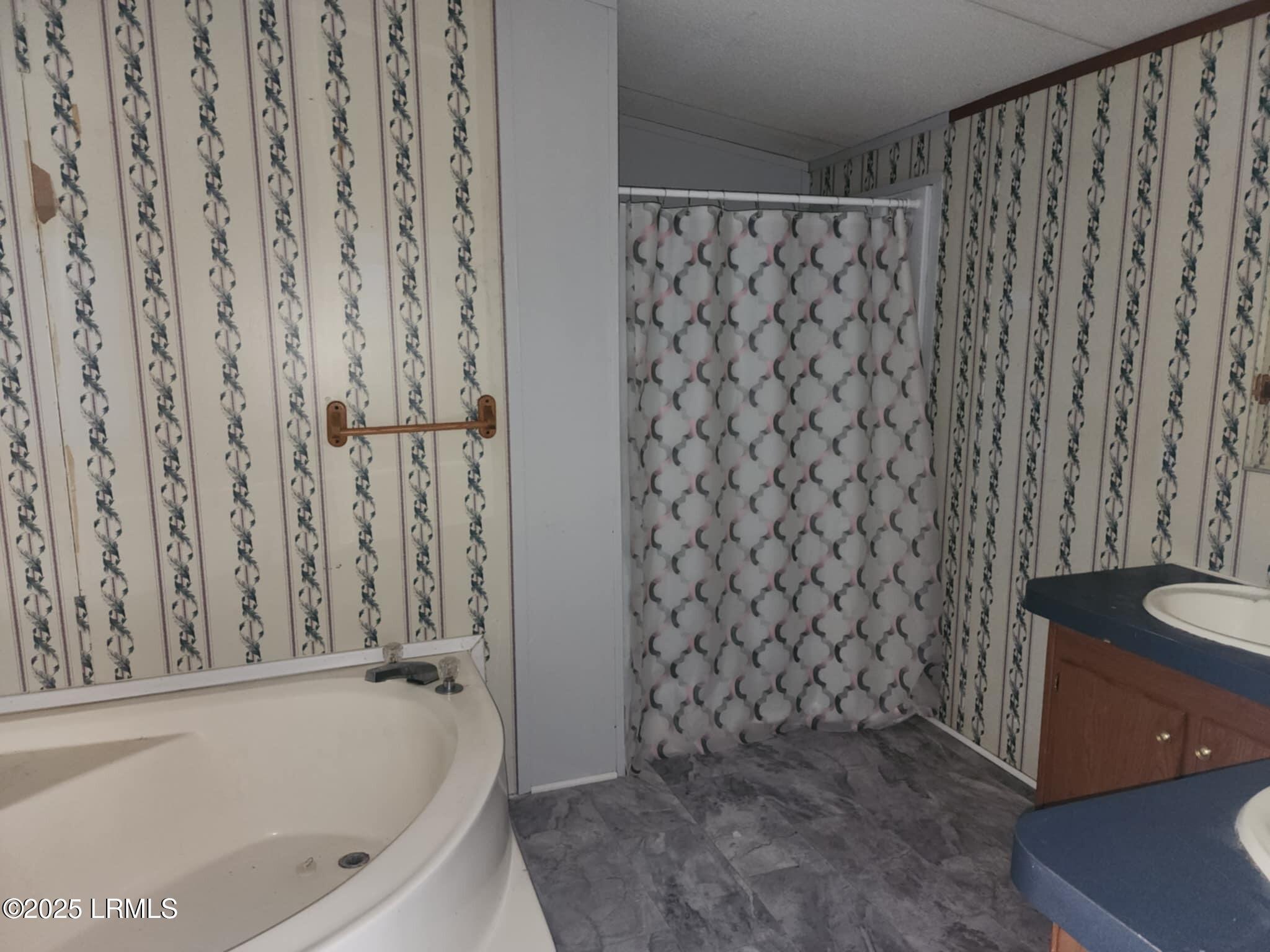 1228 County Rd S-33-90 Brunson, SC 29911 - Photo 4 of 23 3a26e374-913d-444d-8ff6-df81bd3567c4