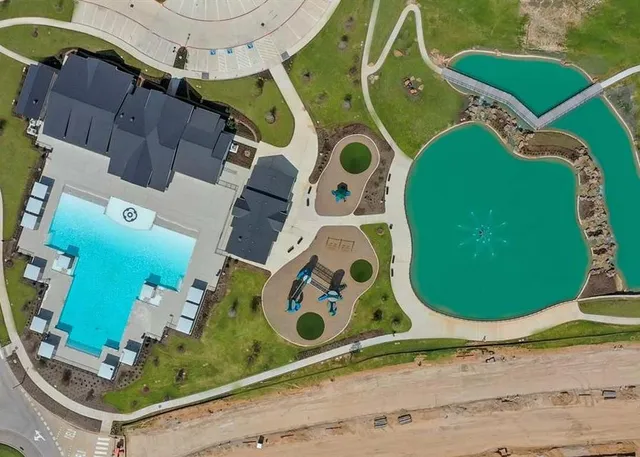 $2,400 | 31134 Delamere Turn Trl Trail, Fulshear, TX 77441