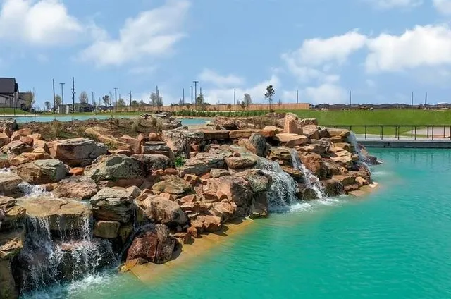 $2,400 | 31134 Delamere Turn Trl Trail, Fulshear, TX 77441