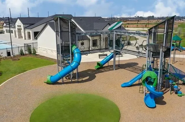 $2,400 | 31134 Delamere Turn Trl Trail, Fulshear, TX 77441