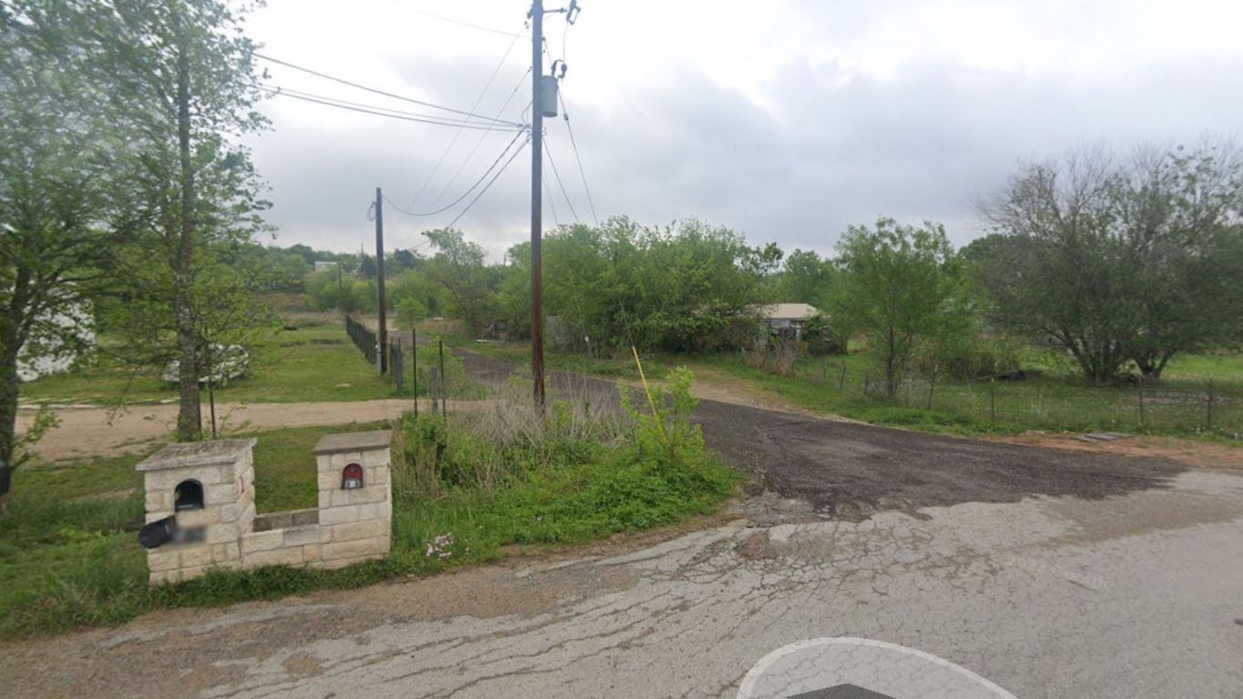 910 Petra's Way Kyle, TX 78640 - Photo 16 of 19 a view of a garden
