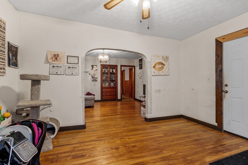 13 Groton Place Worcester, MA 01604 - Photo 13 of 42