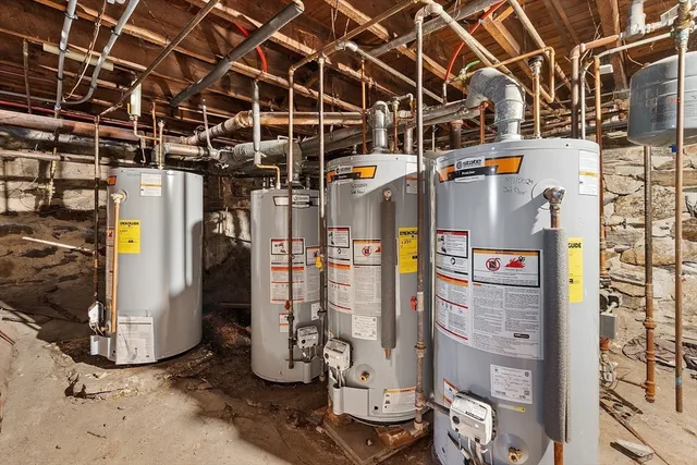 a view of a storage & utility room