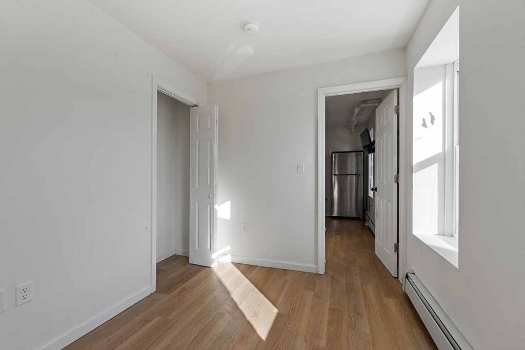 13 Groton Place Worcester, MA 01604 - Photo 8 of 42