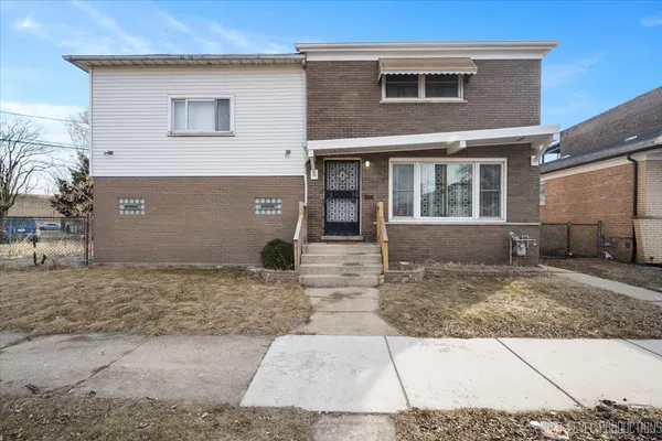 $225,000 | 7935 South Blackstone Avenue, Chicago, IL 60619