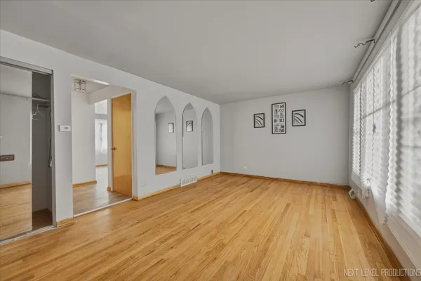 $225,000 | 7935 South Blackstone Avenue, Chicago, IL 60619