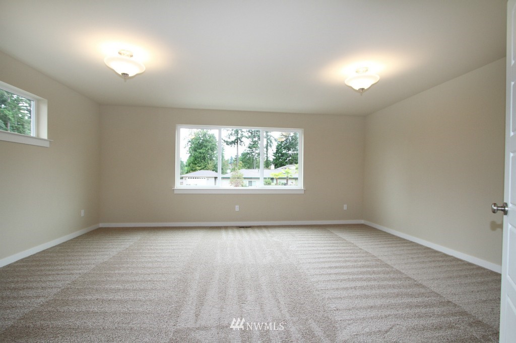 21132 35th Drive Southeast Bothell, WA 98021 - Photo 13 of 24