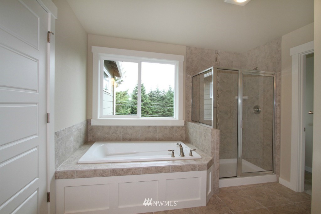 21132 35th Drive Southeast Bothell, WA 98021 - Photo 16 of 24
