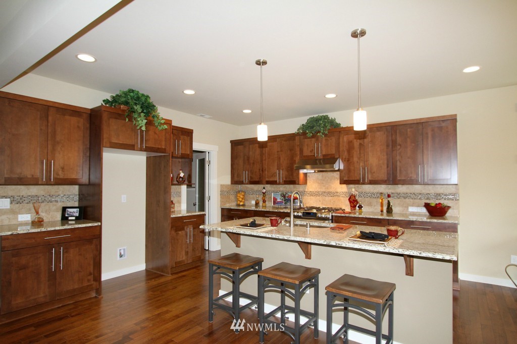 21132 35th Drive Southeast Bothell, WA 98021 - Photo 5 of 24