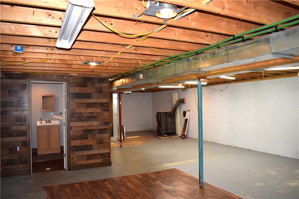 71 Woodland Road Mercer, PA 16137 - Photo 18 of 33 Gallery Image 18