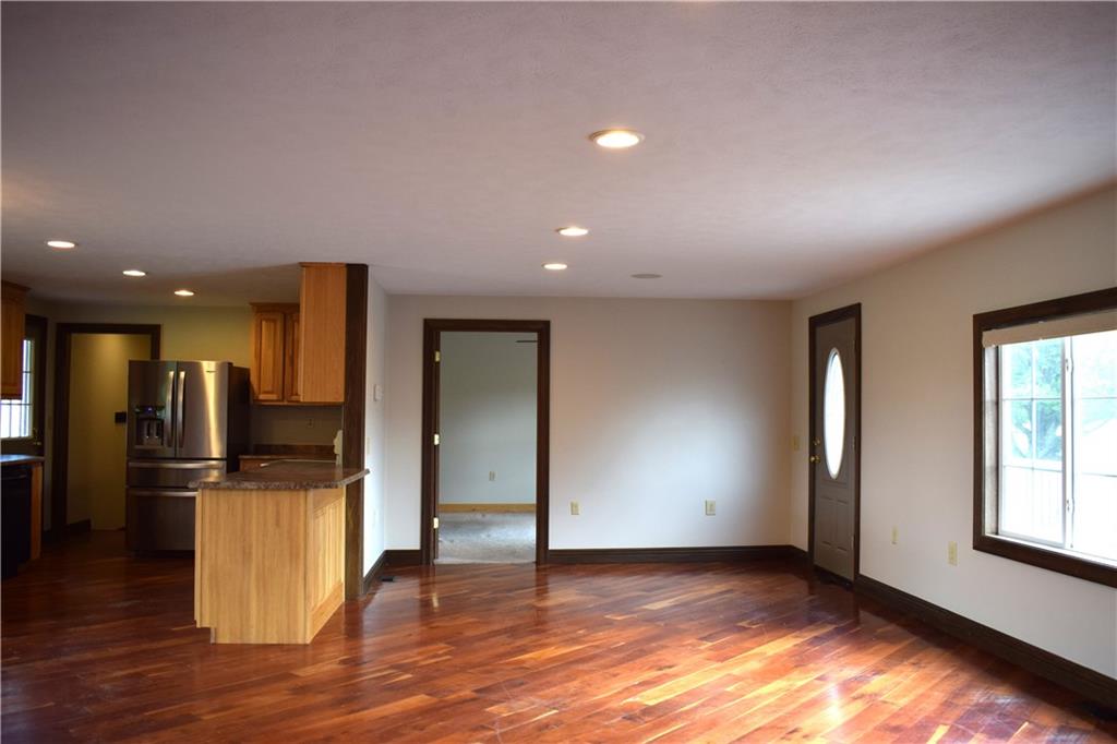71 Woodland Road Mercer, PA 16137 - Photo 5 of 33 Gallery Image 5