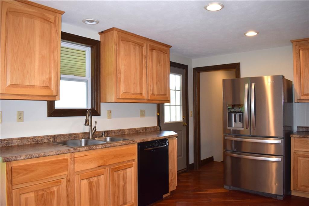 71 Woodland Road Mercer, PA 16137 - Photo 8 of 33 Gallery Image 8