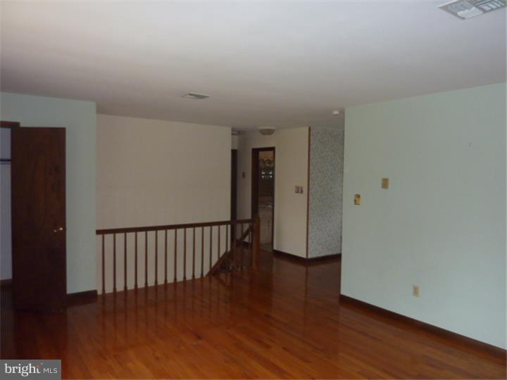2 Opperman Drive Spring City, PA 19475 - Photo 4 of 15 Gallery Image 4