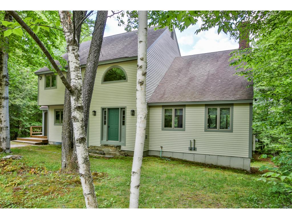 8 Linscott Road Winhall, VT 05340 - Photo 2 of 28