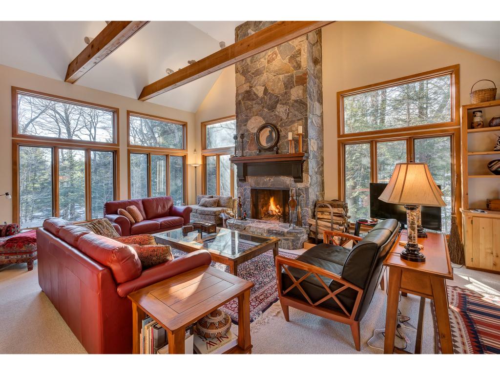 8 Linscott Road Winhall, VT 05340 - Photo 4 of 28