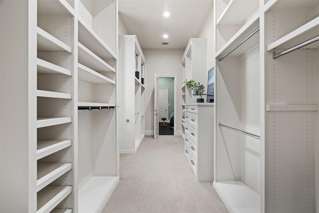 1908 Point De Vue Flower Mound, TX 75022 - Photo 18 of 40