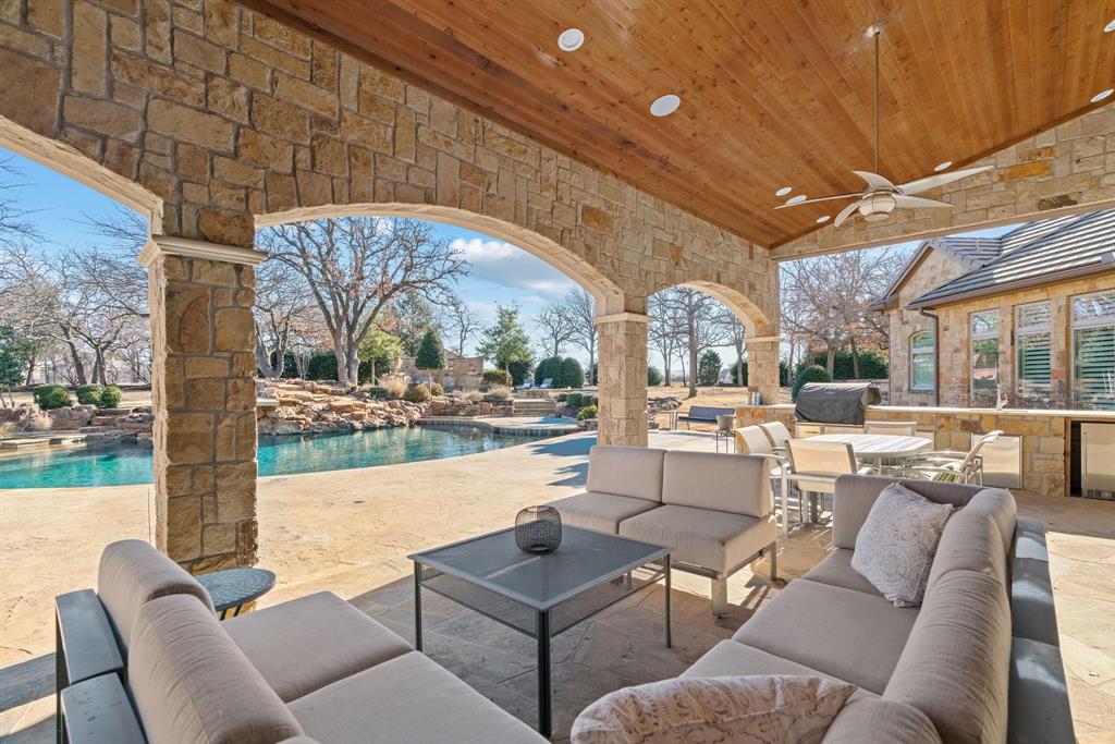 1908 Point De Vue Flower Mound, TX 75022 - Photo 34 of 40