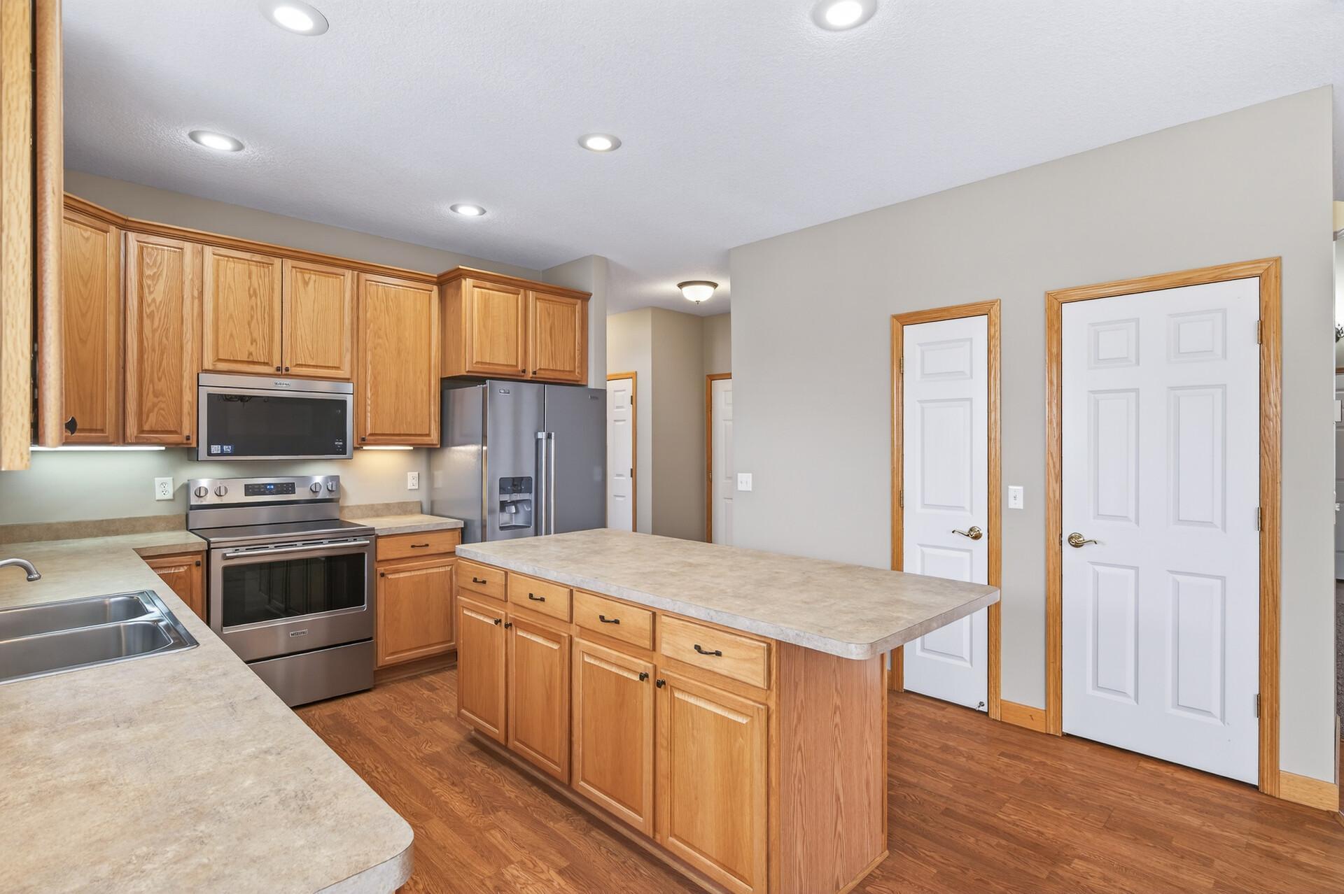 9223 Mt Curve Boulevard Monticello, MN 55362 - Photo 16 of 47