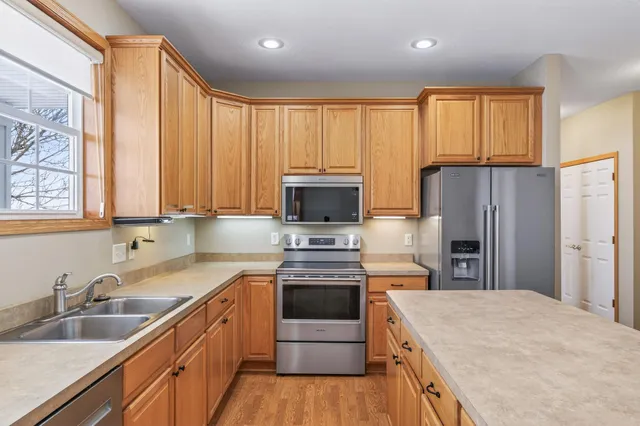 $315,000 | 9223 Mt Curve Boulevard, Monticello, MN 55362