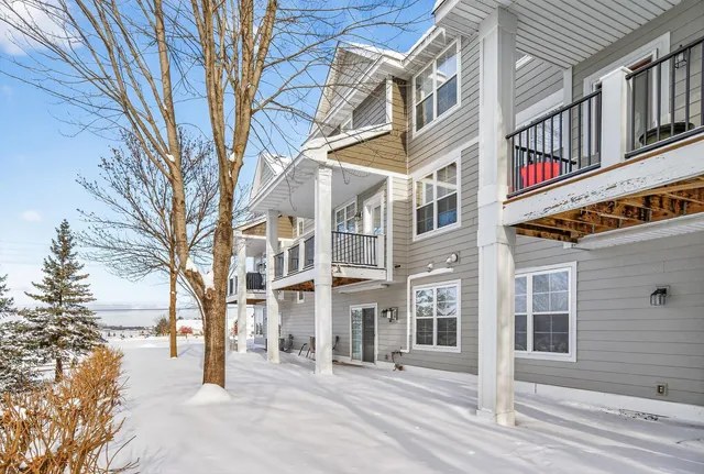 $315,000 | 9223 Mt Curve Boulevard, Monticello, MN 55362