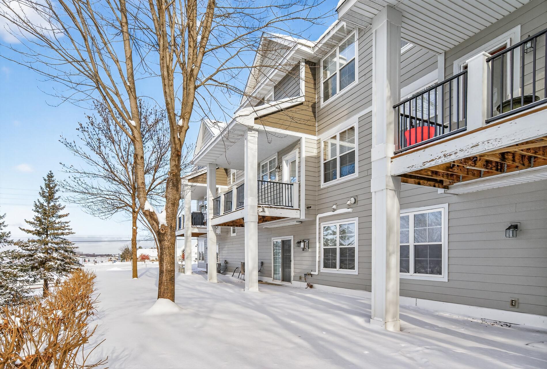 9223 Mt Curve Boulevard Monticello, MN 55362 - Photo 2 of 47