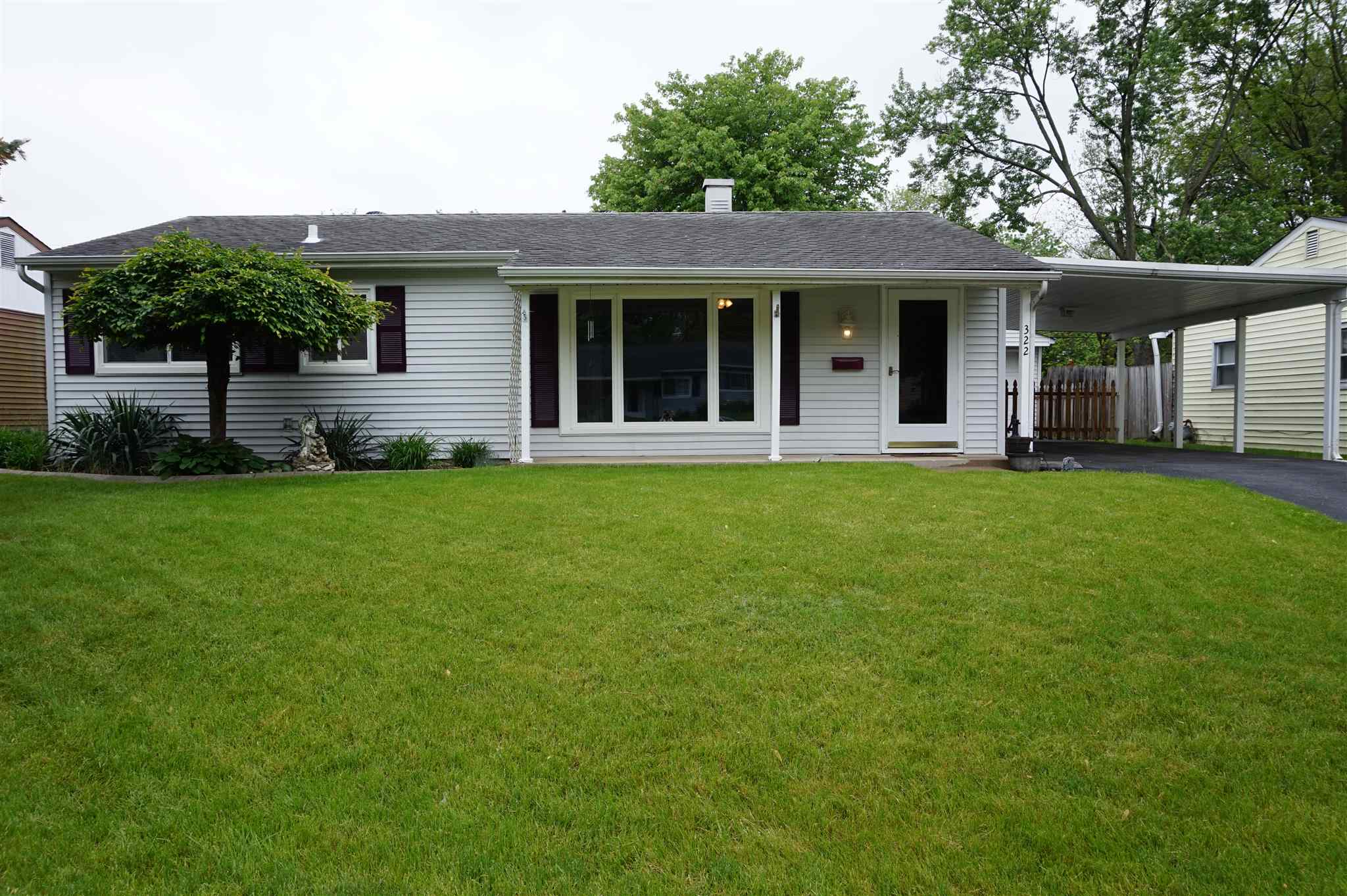 322 South Kenmore Road Indianapolis, IN 46219 - Photo 1 of 29 Gallery Image 1