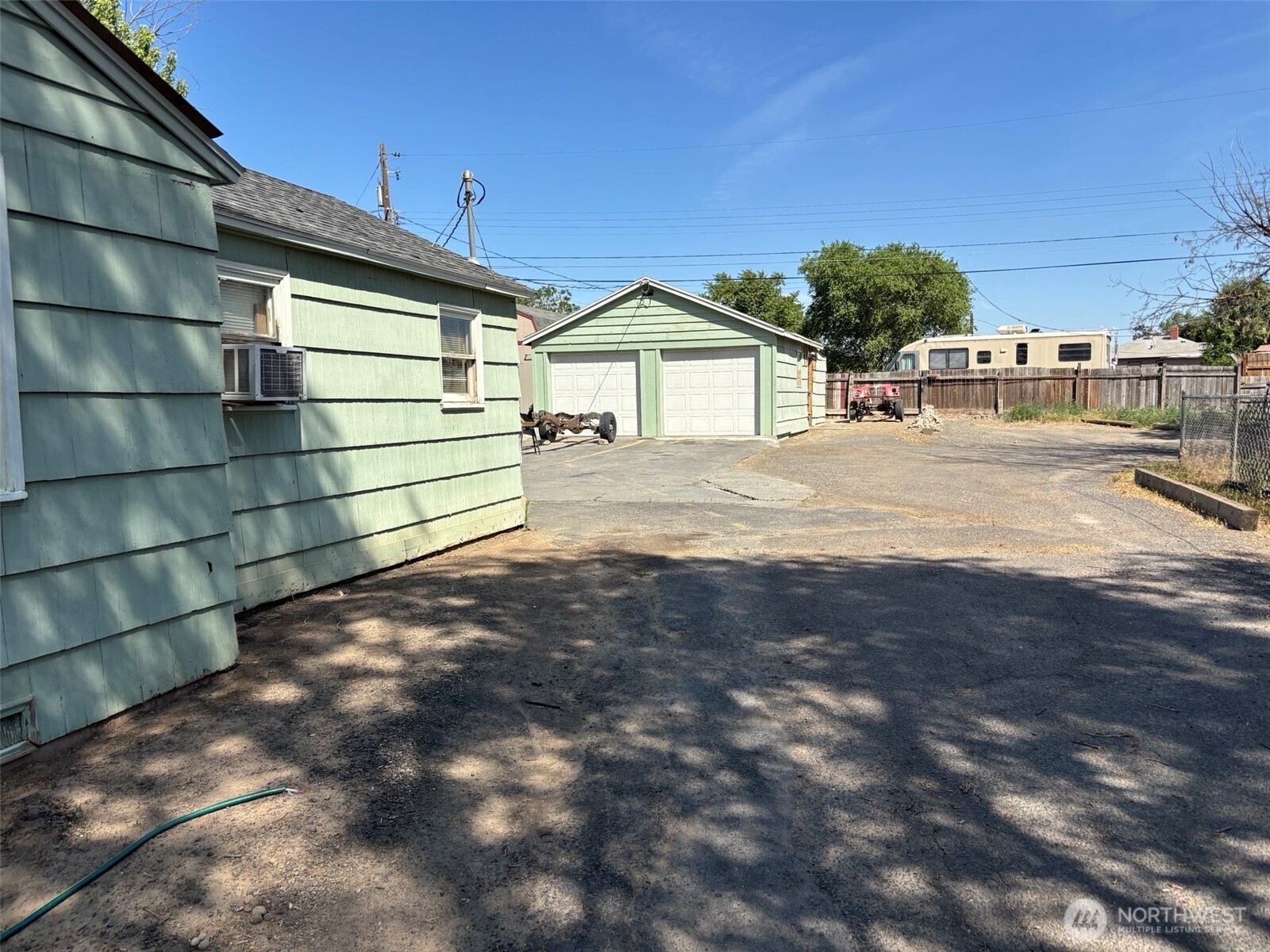345 West Ridge Road Moses Lake, WA 98837 - Photo 8 of 8 a view of a backyard