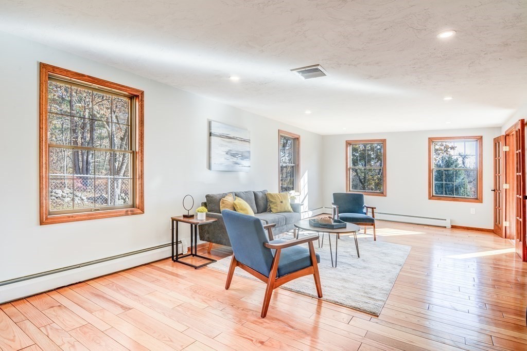 204 Farm Road Marlborough, MA 01752 - Photo 17 of 35 Gallery Image 17