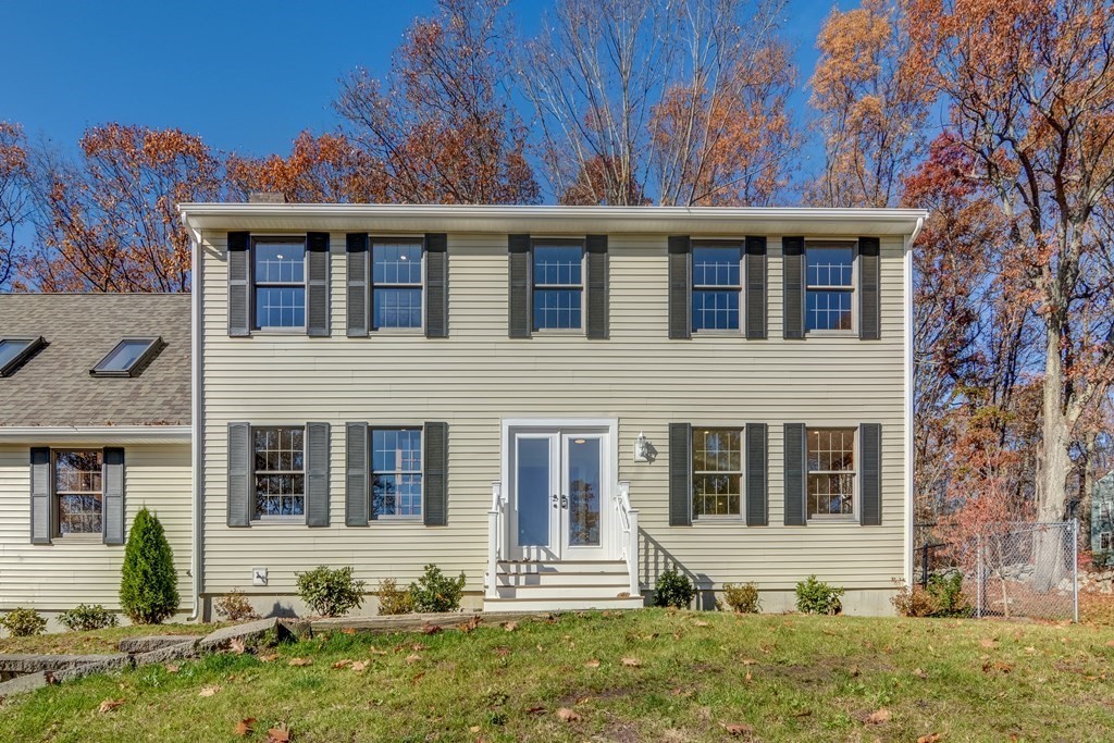204 Farm Road Marlborough, MA 01752 - Photo 2 of 35 Gallery Image 2