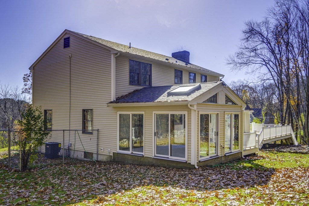 204 Farm Road Marlborough, MA 01752 - Photo 3 of 35 Gallery Image 3