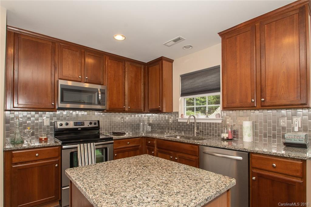 1724 Newland Road Denver, NC 28037 - Photo 11 of 30 Gallery Image 11