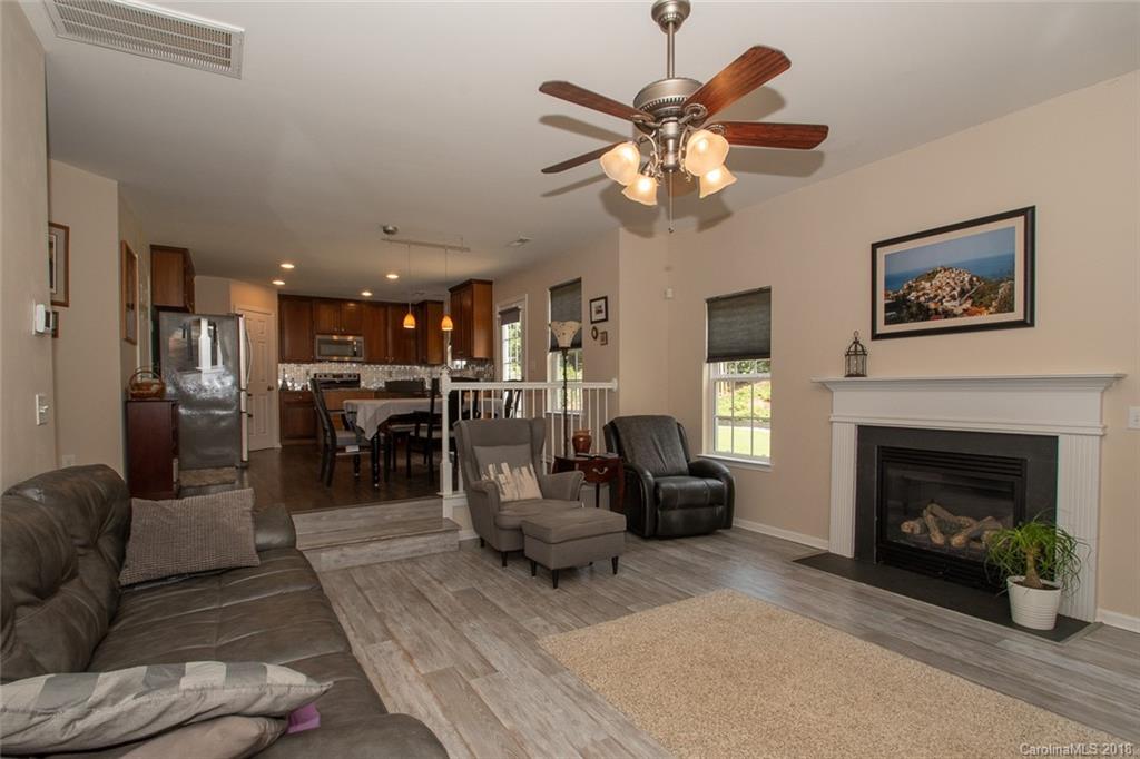 1724 Newland Road Denver, NC 28037 - Photo 5 of 30 Gallery Image 5