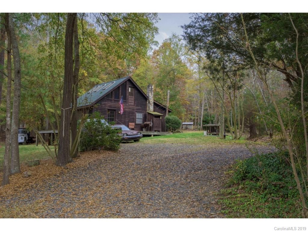 2763 Kingsburry Road Clover, SC 29710 - Photo 3 of 18 Gallery Image 3