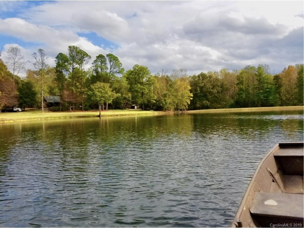 2763 Kingsburry Road Clover, SC 29710 - Photo 8 of 18 Gallery Image 8