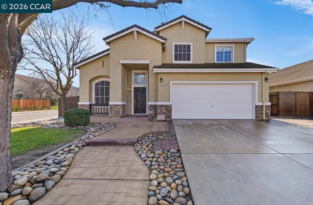 $679,000 | 1100 Cherry Blossom Lane, Tracy, CA 95377